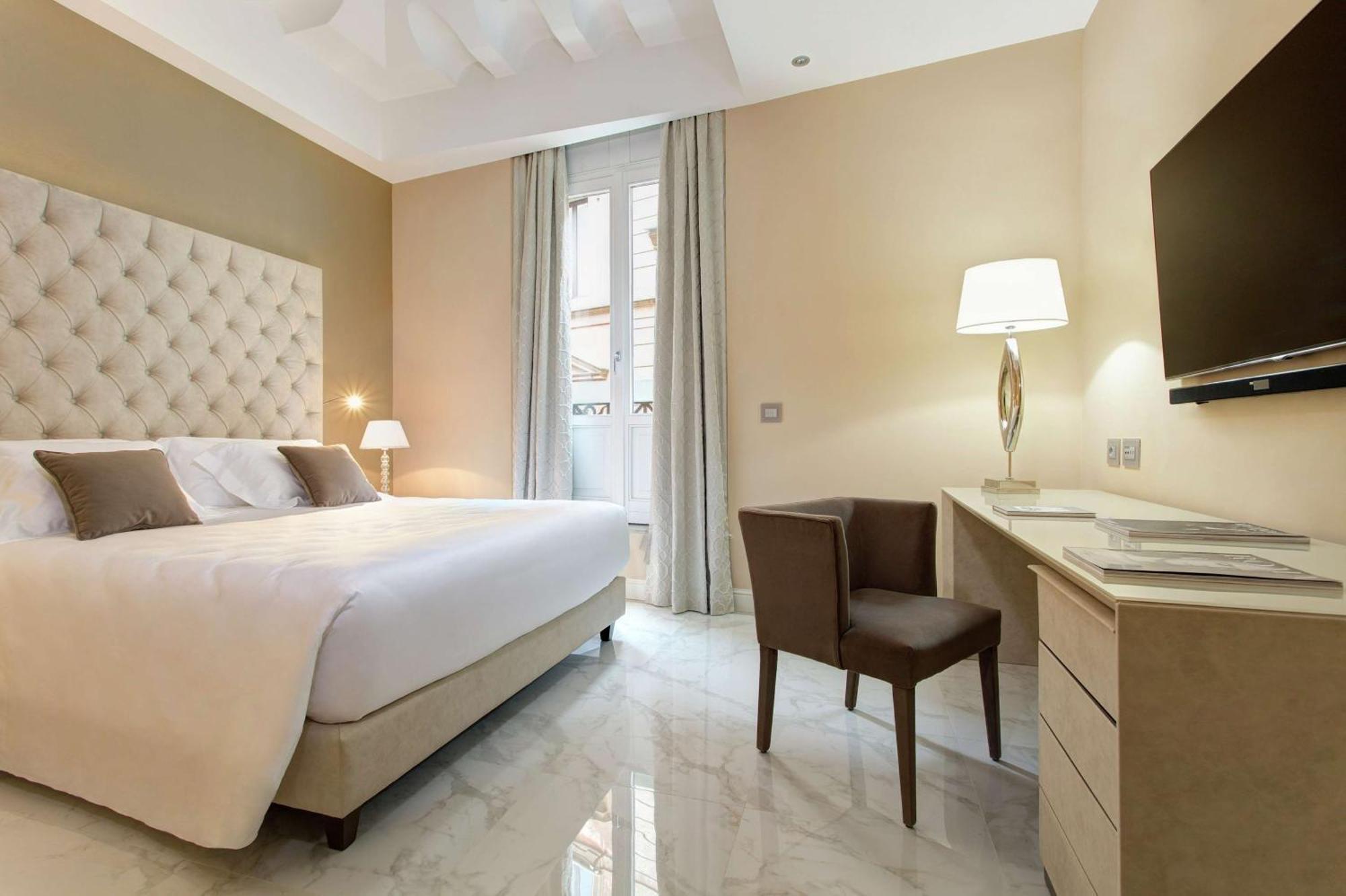 Aleph Hotel, Curio Collection By Hilton Roma